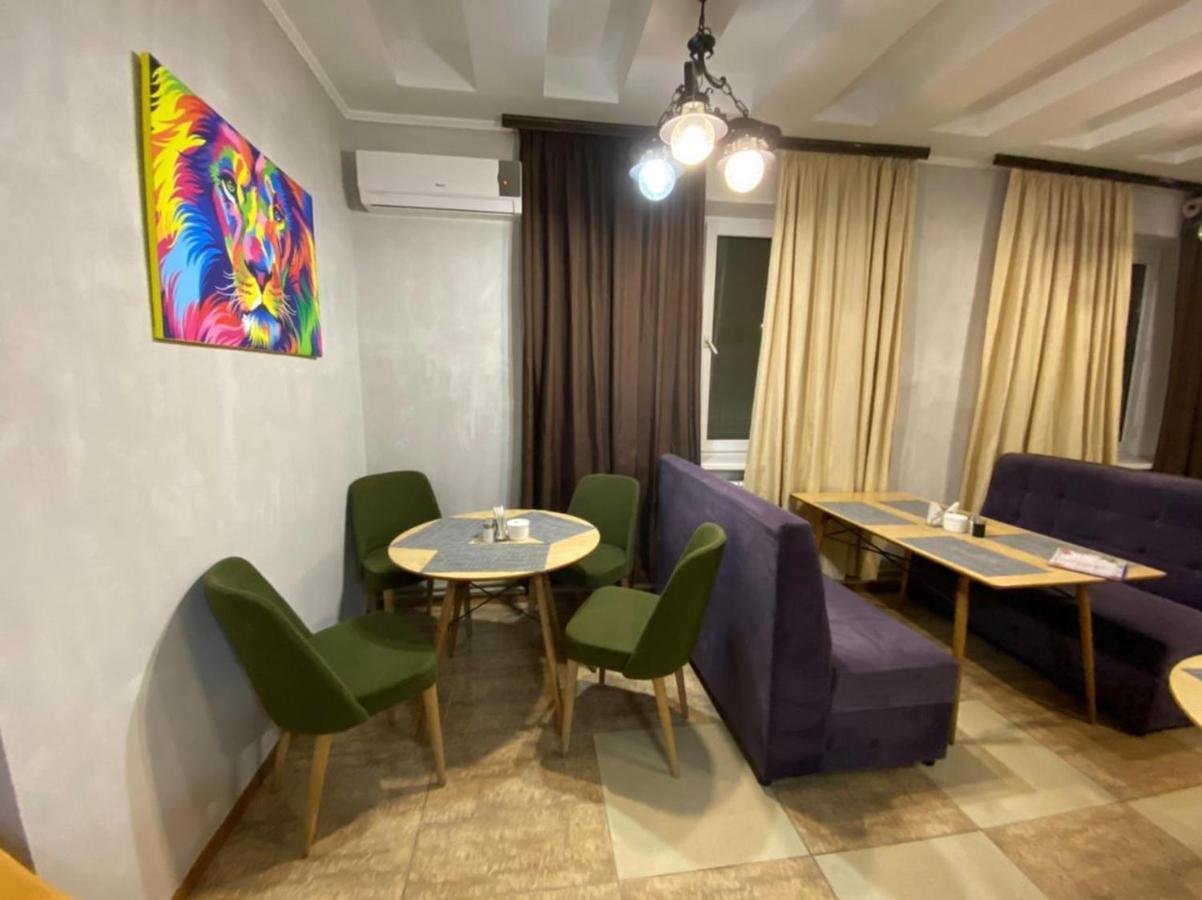Hotel Alma Ata Zhosaly 외부 사진