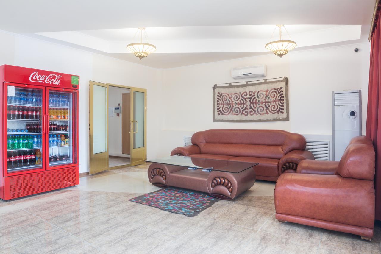 Hotel Alma Ata Zhosaly 외부 사진