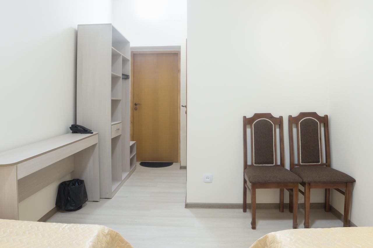 Hotel Alma Ata Zhosaly 외부 사진